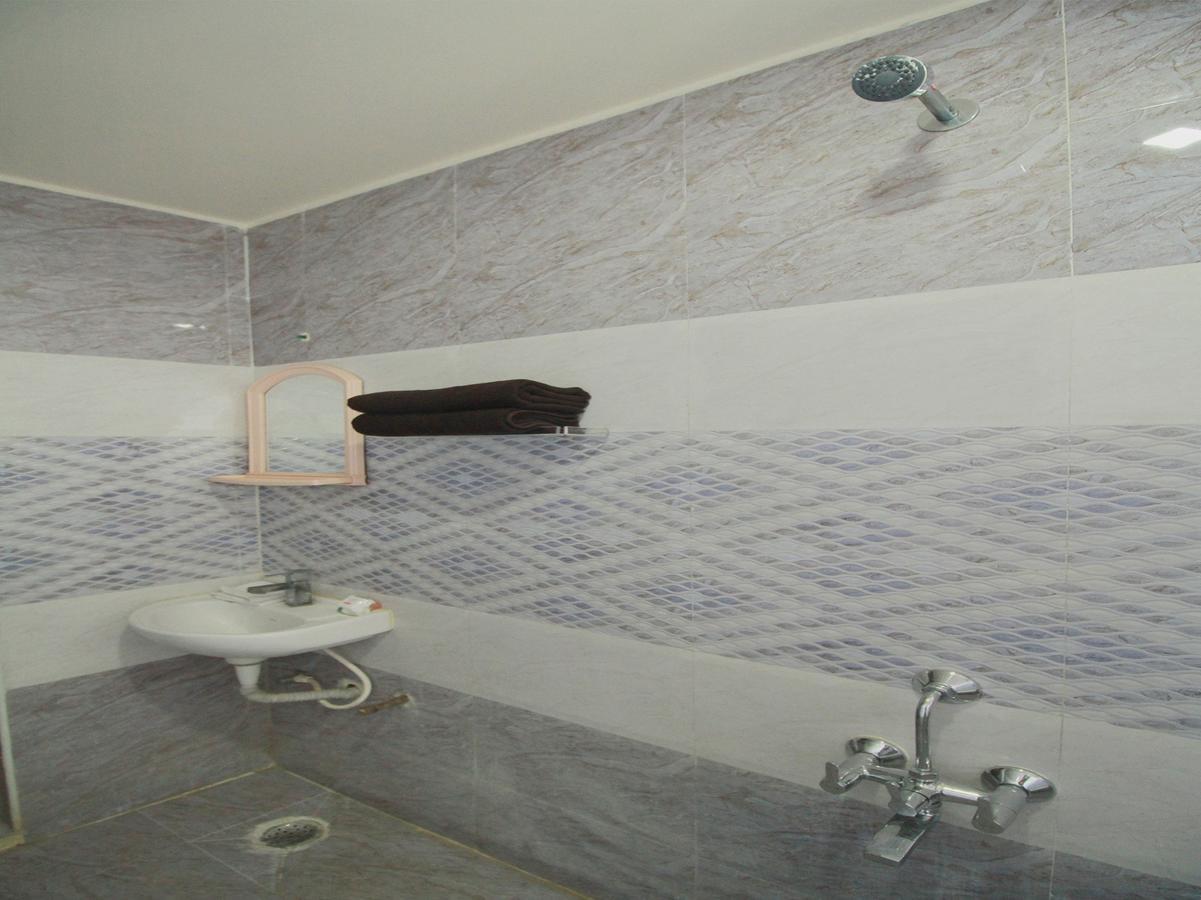 Oyo 11489 Pkn Classic Regency Мадурай Екстериор снимка